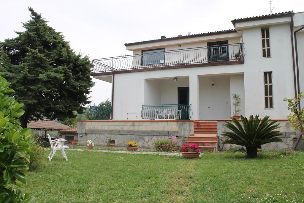 Bed & Breakfast Villa Flora Eredita 外观 照片